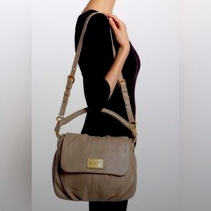Marc Jacobs Taupe Leather Shoulder Bag